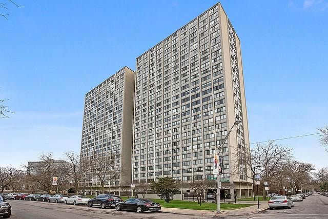 1st image of 4800 S Lake Park Ave #1109