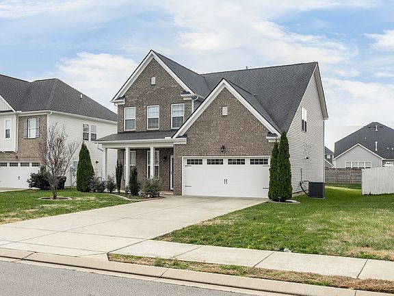 2nd image of 3631 Willow Bay Ln