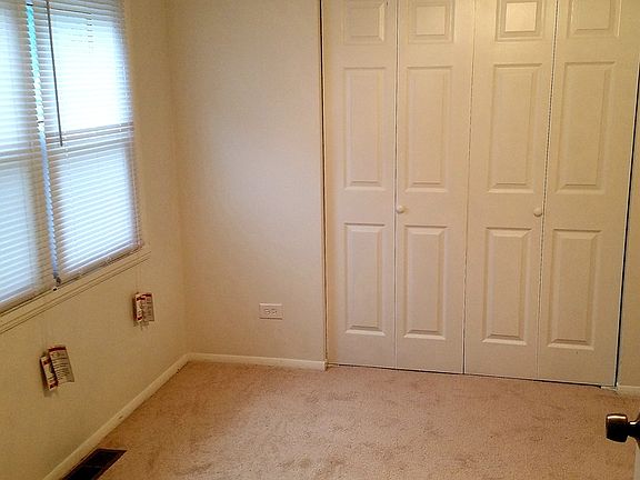 5th image of 2200 Morningside Cir Unit F