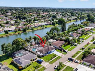 4602 Bison St, Boca Raton, FL 33428