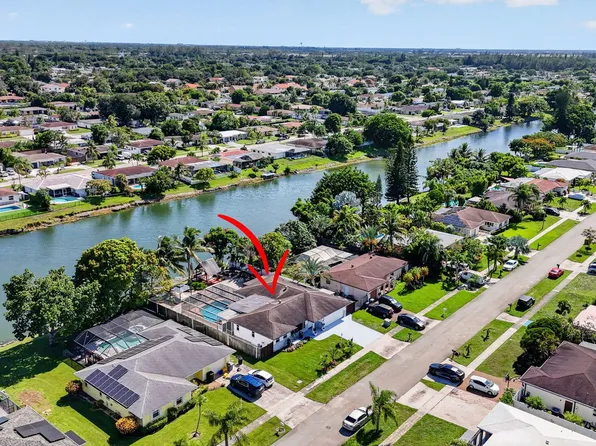 4602 BISON Street, Boca Raton, FL 33428