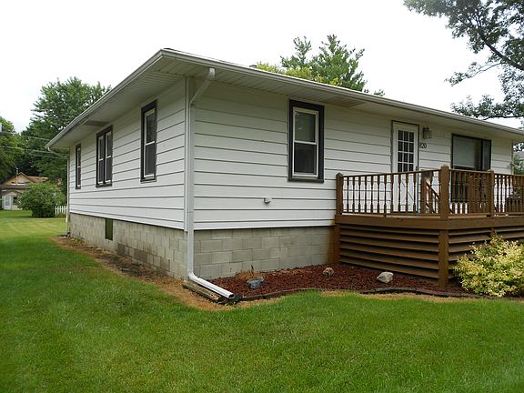 4th image of 820 Lake St