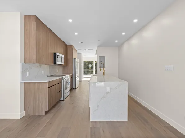 310 Fenimore Street image 36 of 50