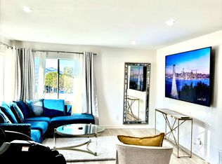 1340 E Hillcrest Dr UNIT 6, Thousand Oaks, CA 91362