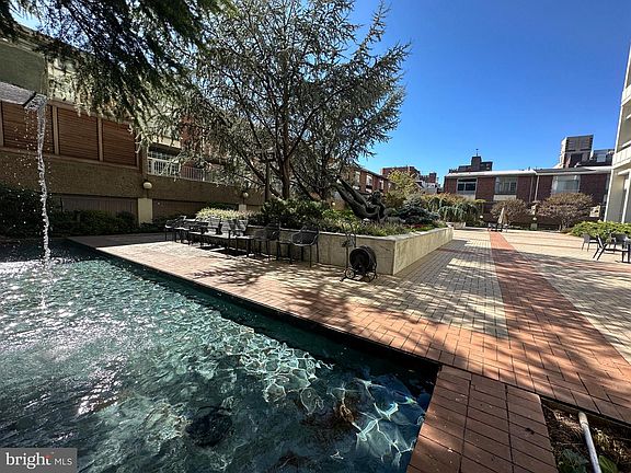 3rd image of 604 S Washington Sq APT 1313