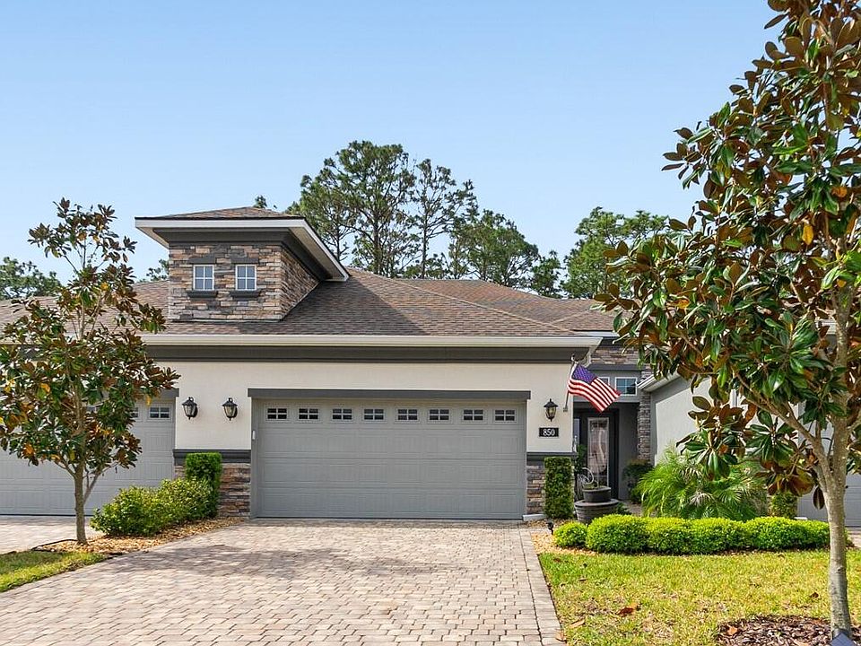 1st image of 850 Aldenham Ln