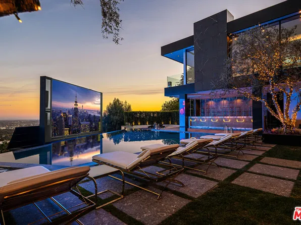 1200 Bel Air Rd, Los Angeles, CA 90077