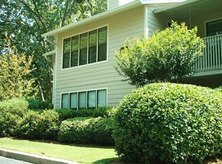 202 River Mill Cir, Roswell, GA 30075