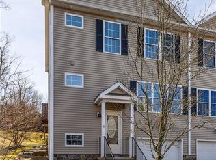 14 Morton St APT 8, Danbury, CT 06810