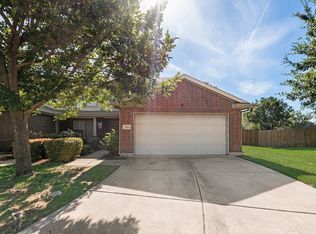 7408 Lazy Spur Blvd, Fort Worth, TX 76131