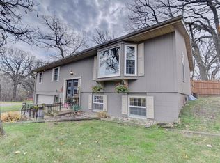 47 Orchard Ln, Estherville, IA 51334