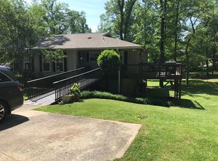 2983 Donita Dr, Birmingham, AL 35243