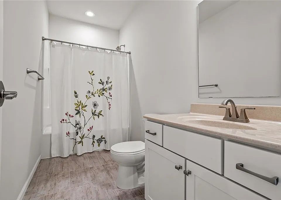 Basement Full Bath