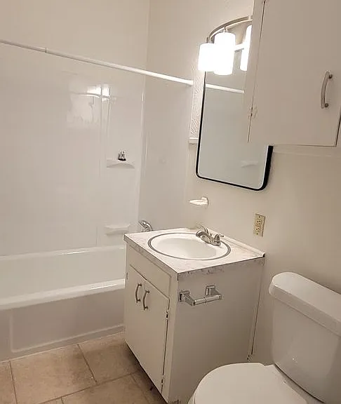 3633 W College St — Photo 23