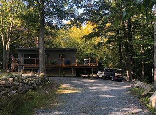 18 Benker School Way, Cropseyville, NY 12052