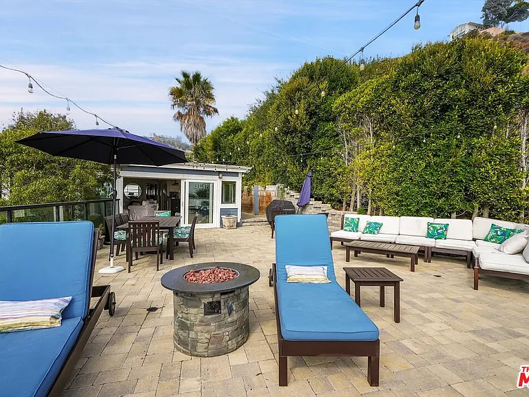 3966 Las Flores Canyon Rd — Photo 14