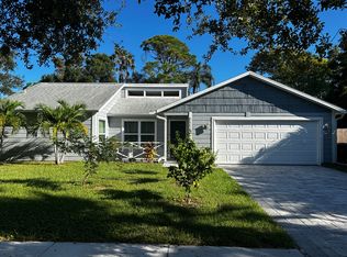 3024 Woodpine Cir, Sarasota, FL 34231