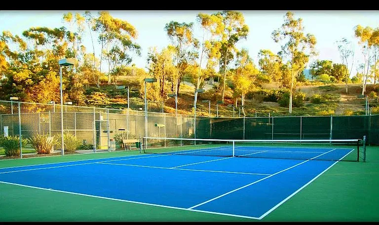 Tennis (2+) and pickleball (8) courts