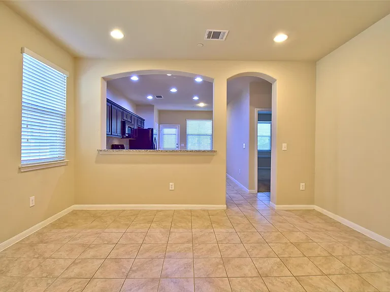 2880 Donnell Dr #1701 — Photo 7