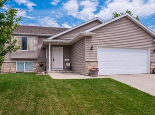 5075 Florence Dr NW, Rochester, MN 55901