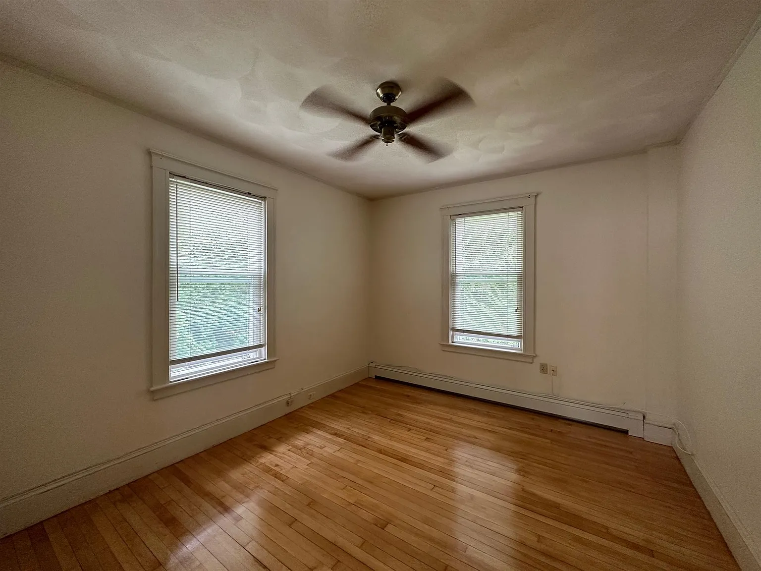 2 bed, 1189 sqft, $3,600 — Photo 4