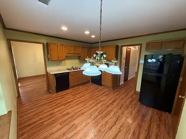 8351 Post Oak Ct — Photo 22
