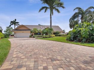 2204 Majestic Ct N, Naples, FL 34110