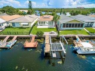 3962 Marine Pkwy, New Port Richey, FL 34652