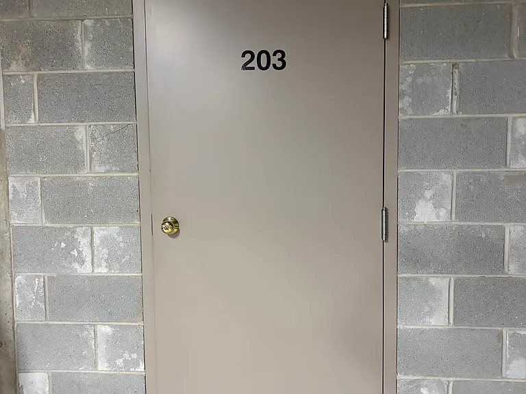 14100 Sheffield Dr #203 — Photo 14