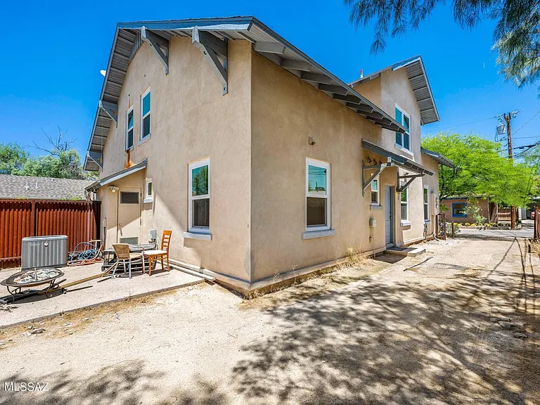 527 N Jacobus Ave — Photo 24