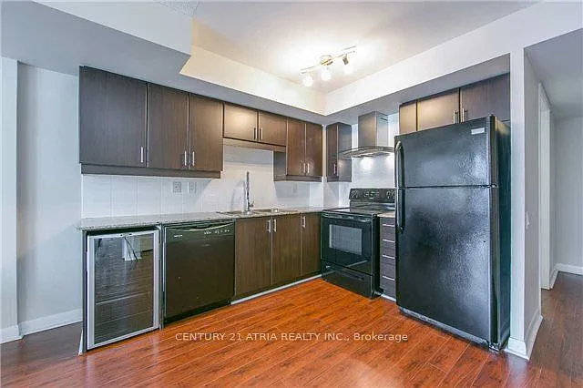190 Borough Dr #911 — Photo 3