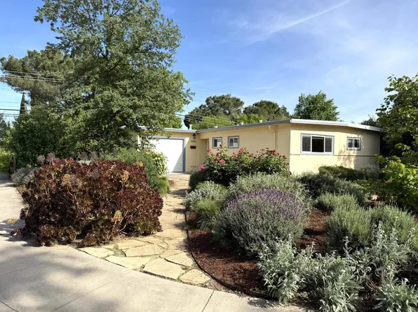 938 Snyder Dr, Davis, CA 95616