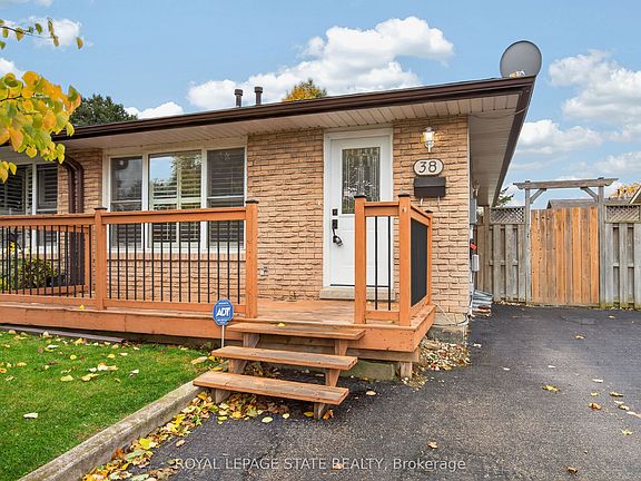 2nd image of 38 Southglen Rd