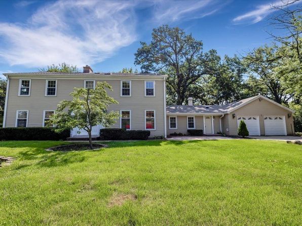(undisclosed Address), Elgin, IL 60124