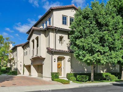 215 Lockford, Irvine, CA, 92602