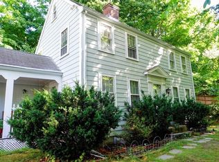 25 Shaw Rd, Wellesley, MA 02481