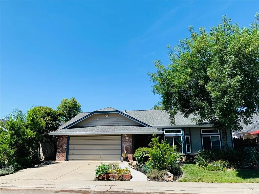3913 Rollins Way photo 1