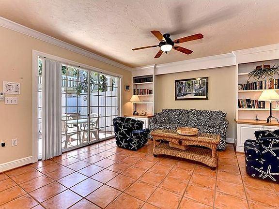 3rd image of 1325 Gulf Dr N #123