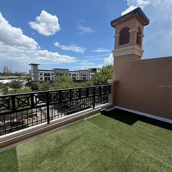 2208 Soho Bay Ct — Photo 29
