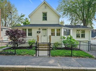 17 North St, Weymouth, MA 02191