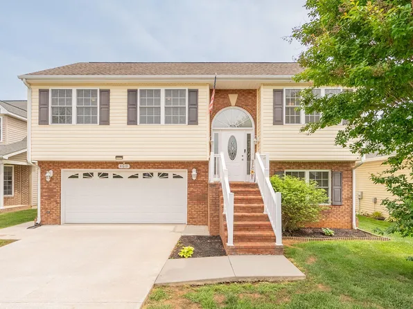 4613 Whispering Willow Ln NW, Roanoke, VA 24017