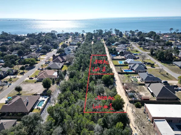 Xx Lillian Ln, Navarre, FL 32566