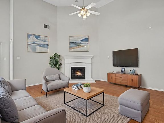5th image of 3804 Wellsburg Way