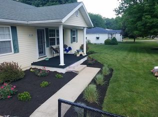 6108 W Taylor Rd, Muncie, IN 47304