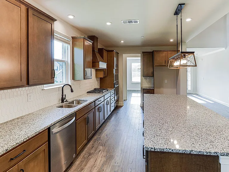 5032 Ozment Dr — Photo 23