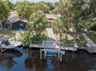 11449 W Riverhaven Dr, Homosassa, FL 34448