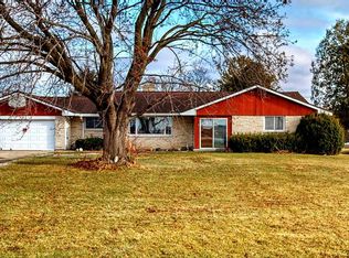 N4950 County Rd N, Jefferson, WI 53549