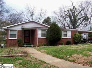 18 Morningside Dr, Greenville, SC 29605