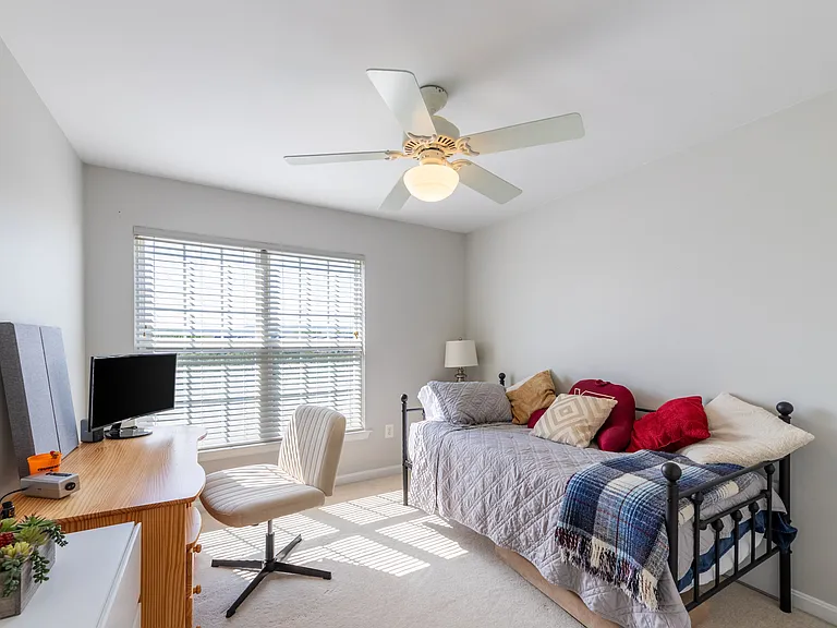 1830 Wheyfield Dr #6-B — Photo 33