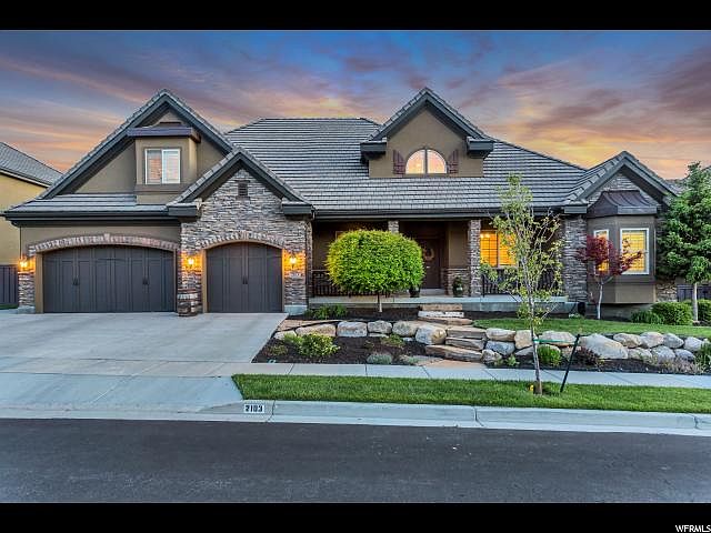 1st image of 2103 N Shadow Wood Dr W
